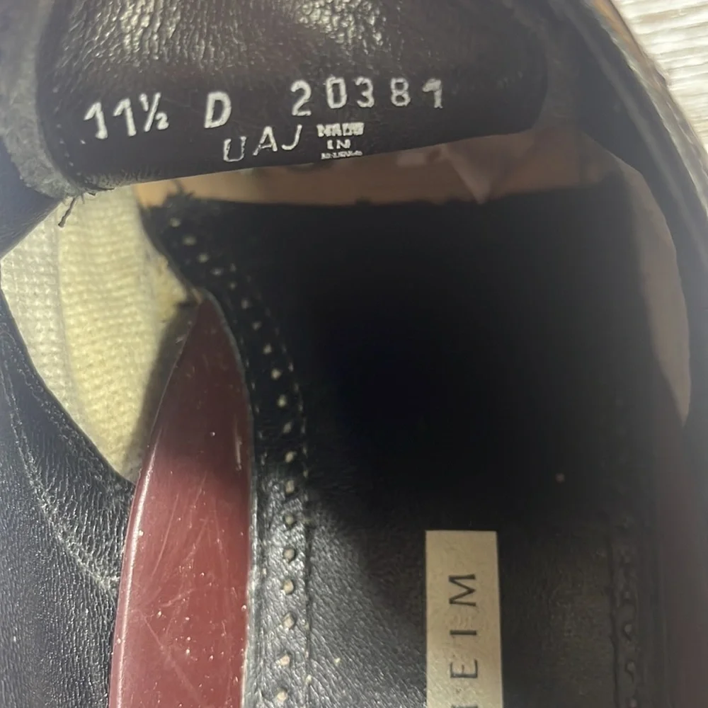 Florsheim black leather oxfords mens size 11.5 (f123)